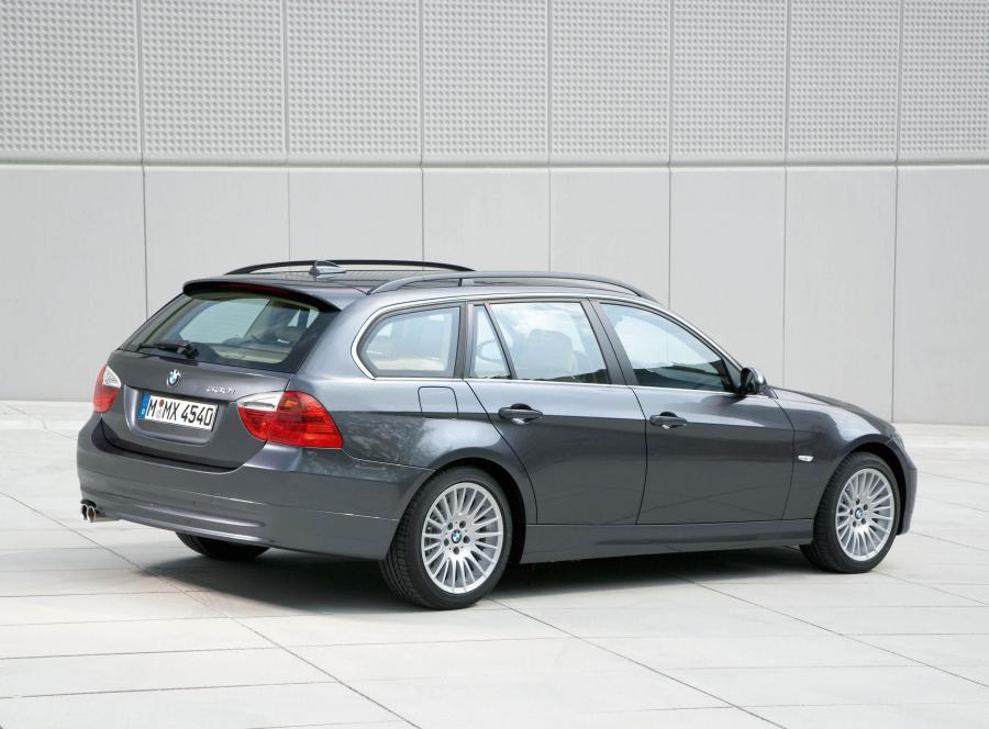  BMW 3-Series Touring 2006 года  (фото 2 из 20)